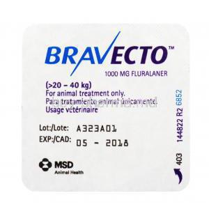 Bravecto,Fluralaner, 1000mg 136.4 g/kg Fluralaner, Chewable tablets for large dogs, 1 chewable tablet, blister pack back presentation with information