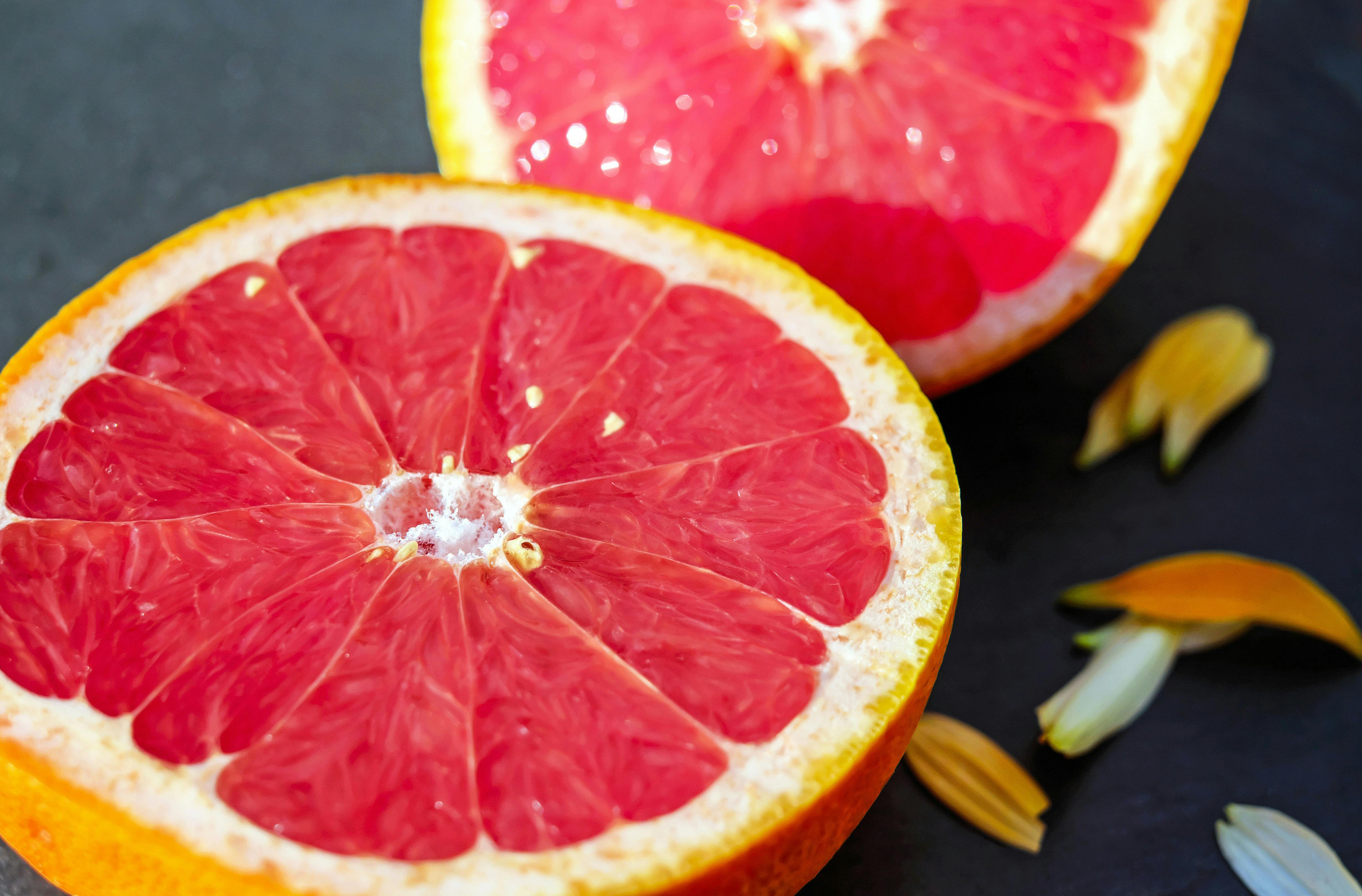 photo of a grapefruit