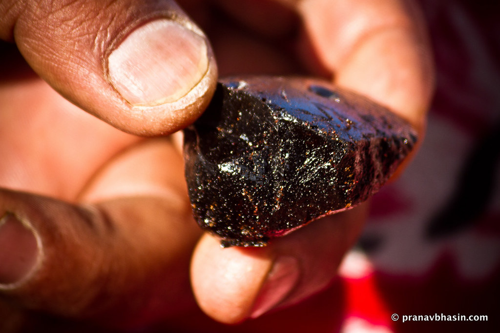 Shilajit mineral