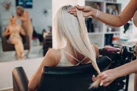 bleaching at hair salon