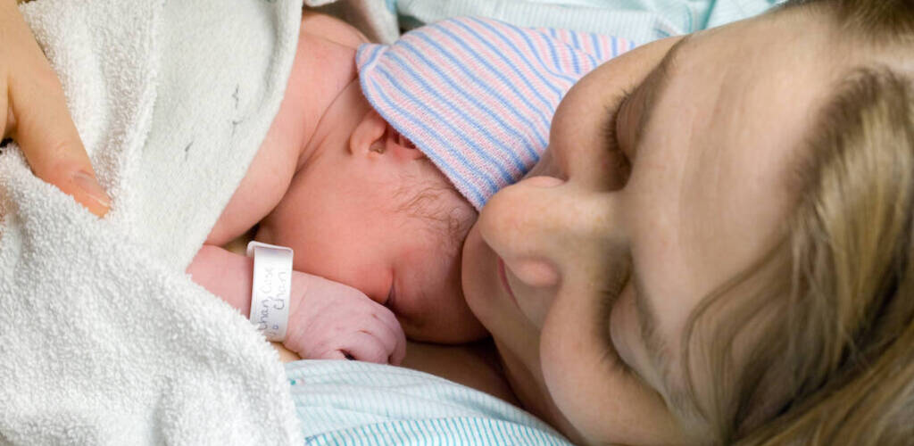 newborn and mom